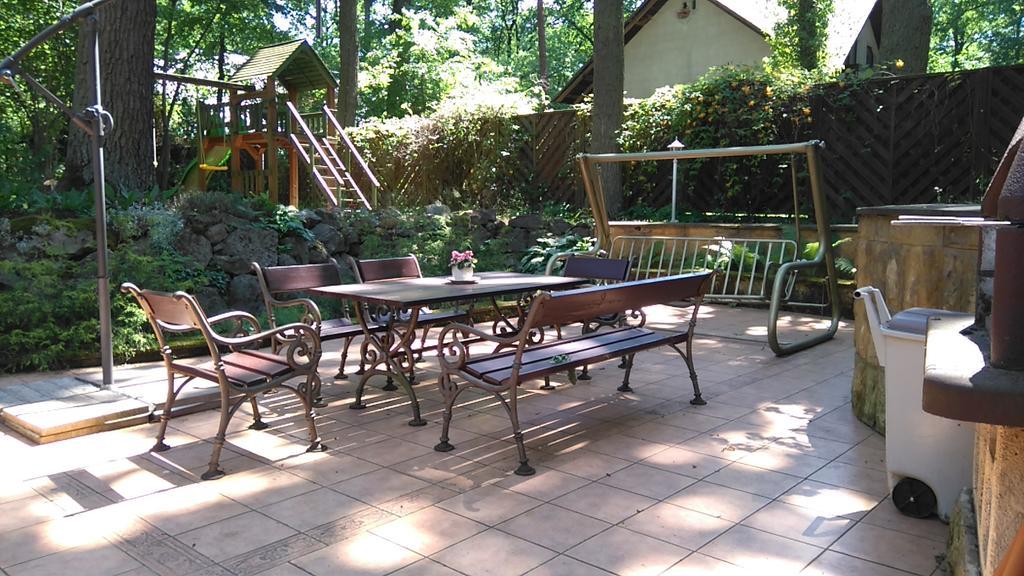 Villa Podkowa Podkowa Leśna 外观 照片