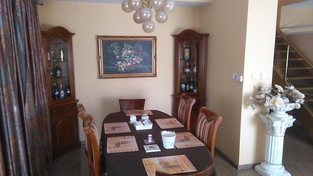 Villa Podkowa Podkowa Leśna 外观 照片